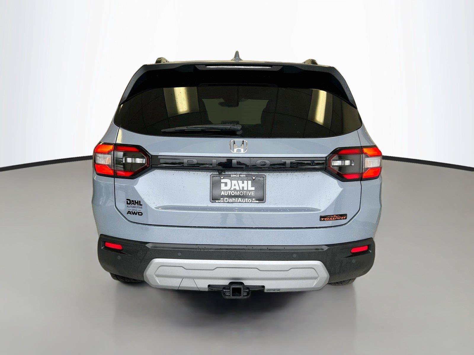 Certified 2025 Honda Pilot TrailSport image 12
