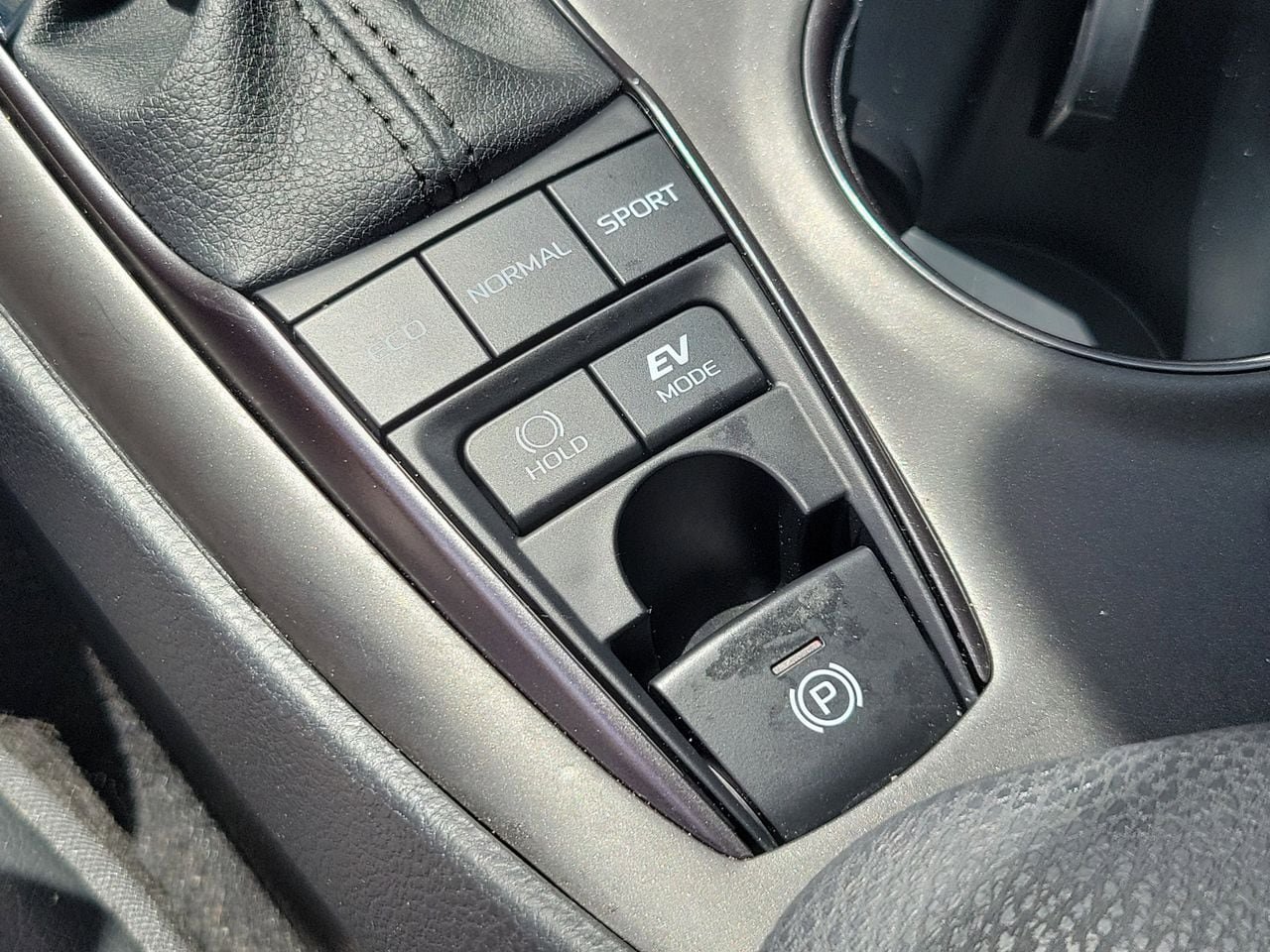 Used 2024 Toyota Camry XSE w/ Navigation Package FWD image 29