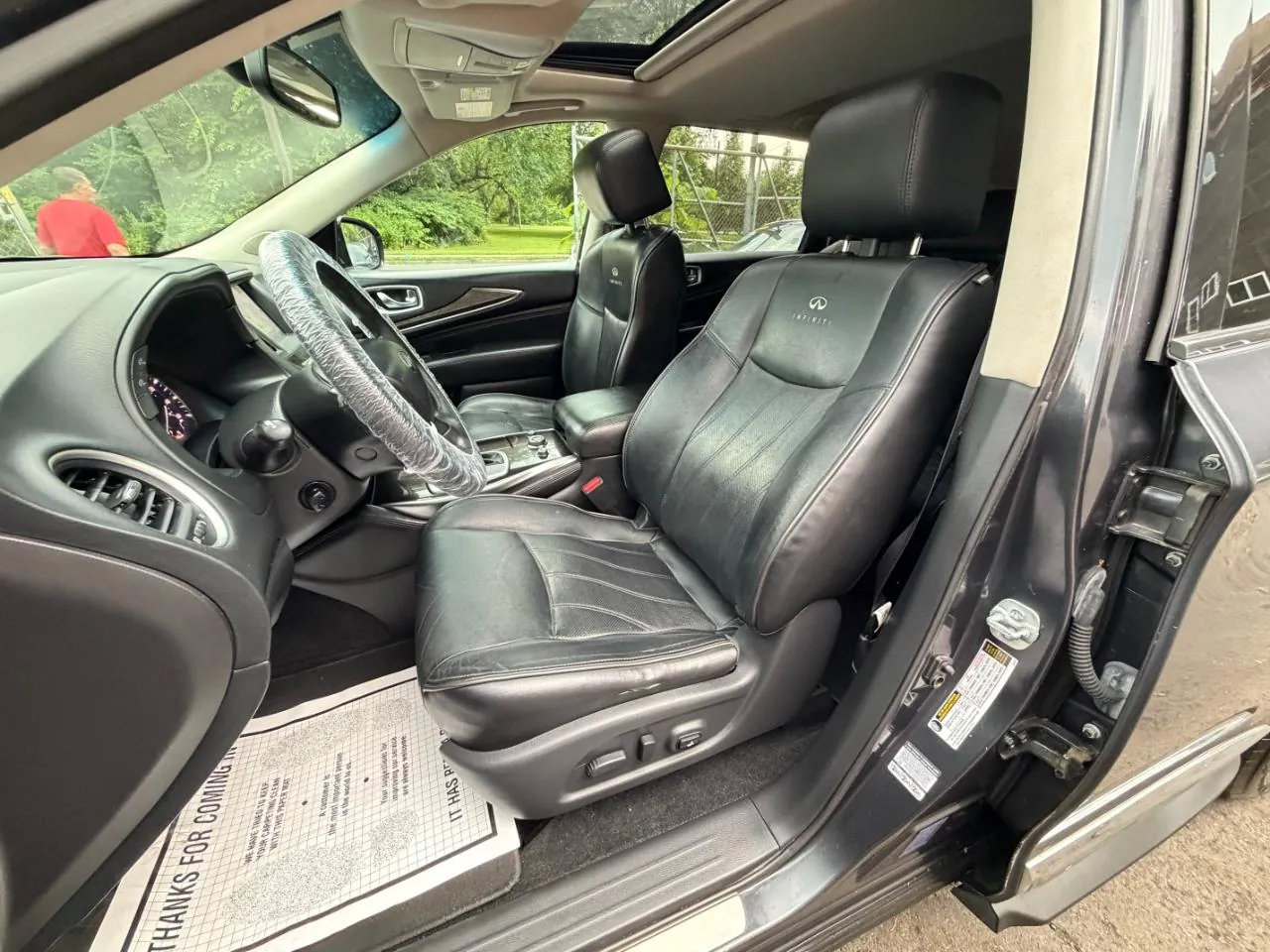 Used 2014 INFINITI QX60 Luxe w/ Premium Plus Package AWD/4WD image 17