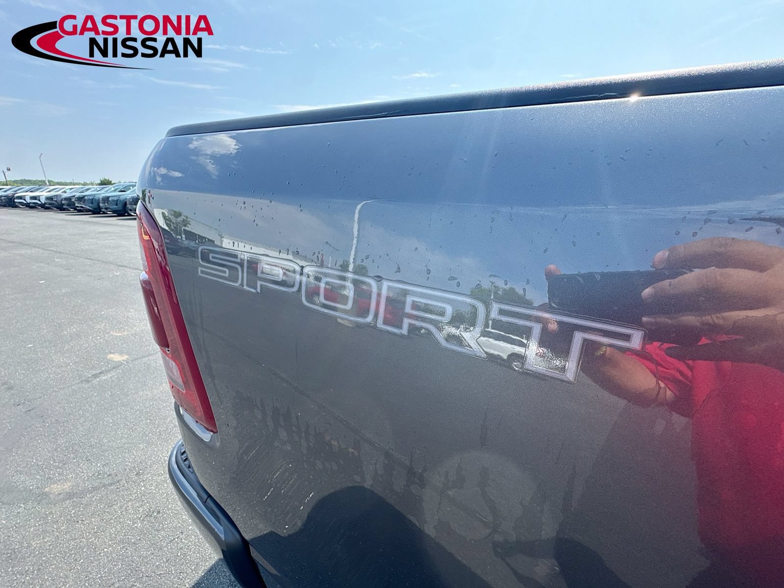 Used 2022 RAM 1500 Laramie w/ Sport Appearance Package AWD/4WD image 42