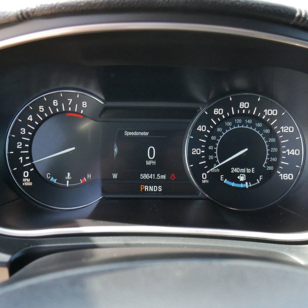 Used 2018 Lincoln MKX Select w/ Select Plus Package AWD/4WD image 39