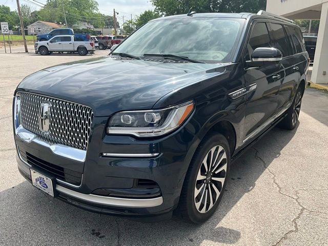 Used 2024 Lincoln Navigator L Reserve AWD/4WD image 9