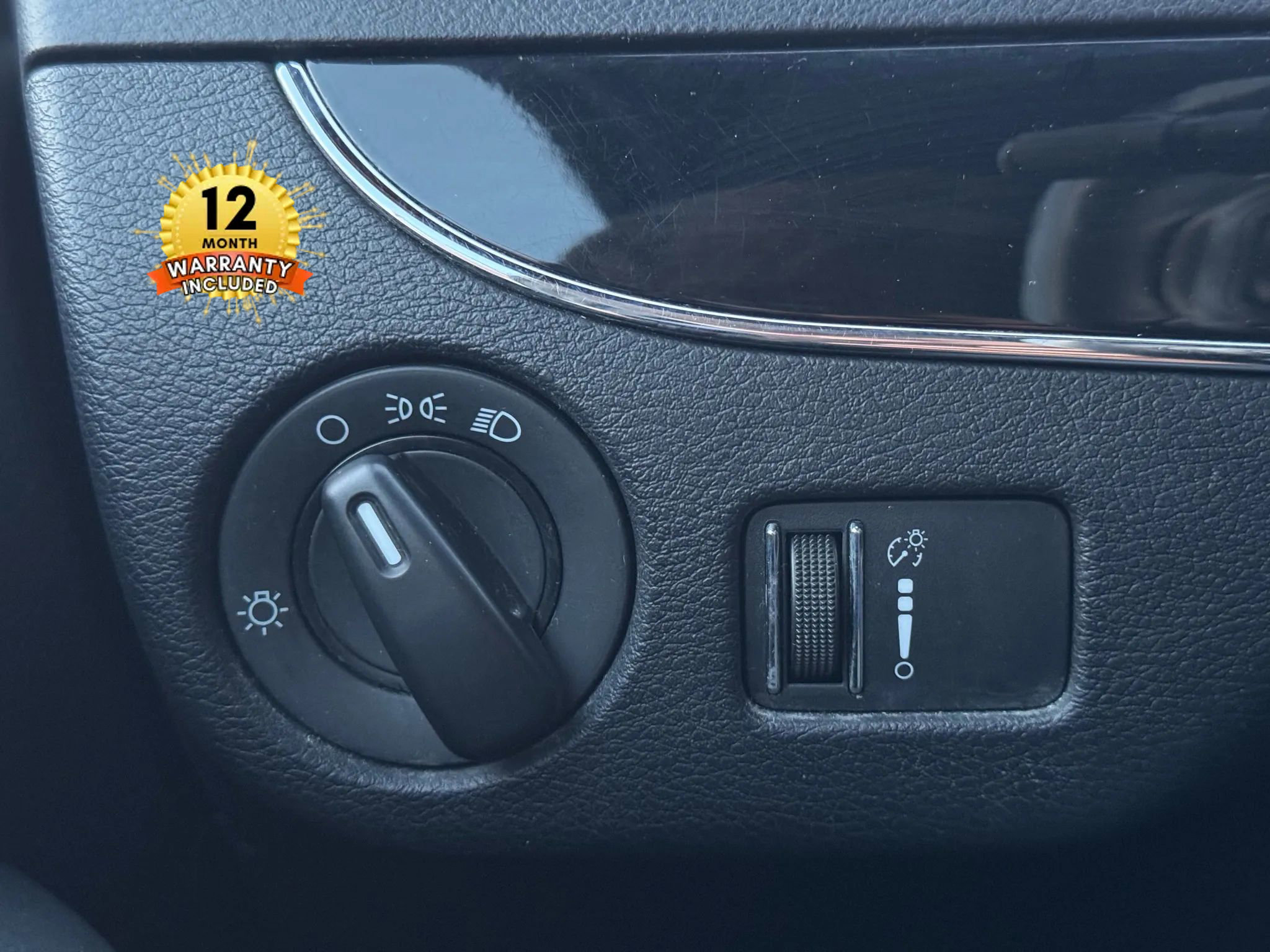 Used 2017 Dodge Grand Caravan SE image 24