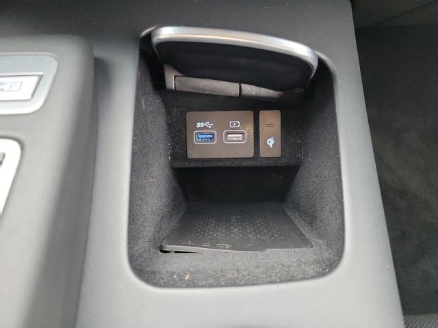 Used 2025 Genesis GV70 2.5T image 14