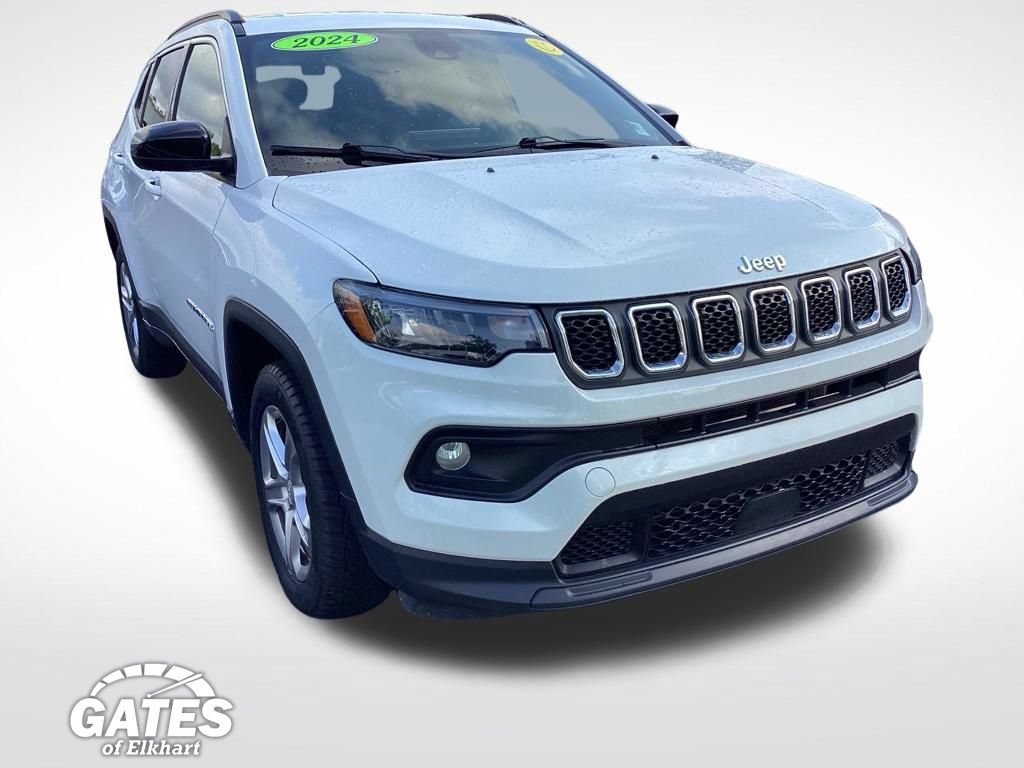 Used 2024 Jeep Compass Latitude