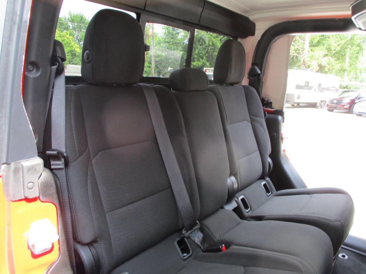 Used 2023 Jeep Gladiator Overland AWD/4WD image 29