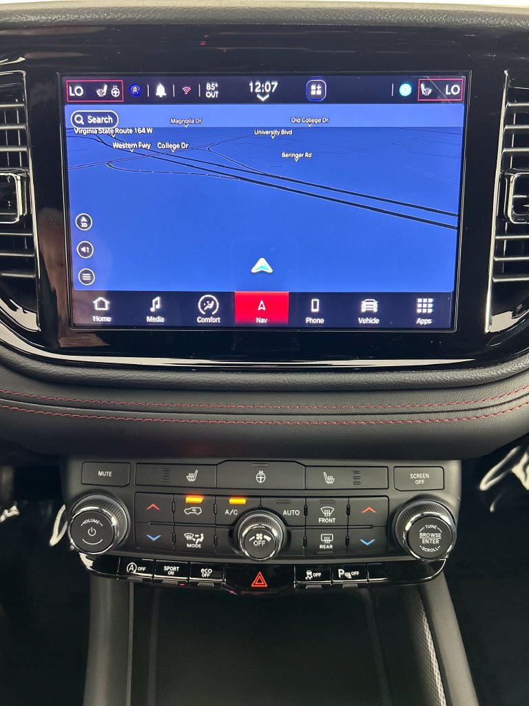 Used 2026 Dodge Durango GT w/ Blacktop Package AWD/4WD image 14
