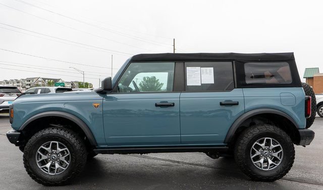 Used 2023 Ford Bronco Badlands AWD/4WD image 9