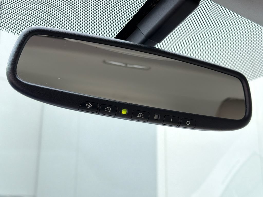 Used 2011 Toyota Prius Four w/ Solar Roof Pkg FWD image 28