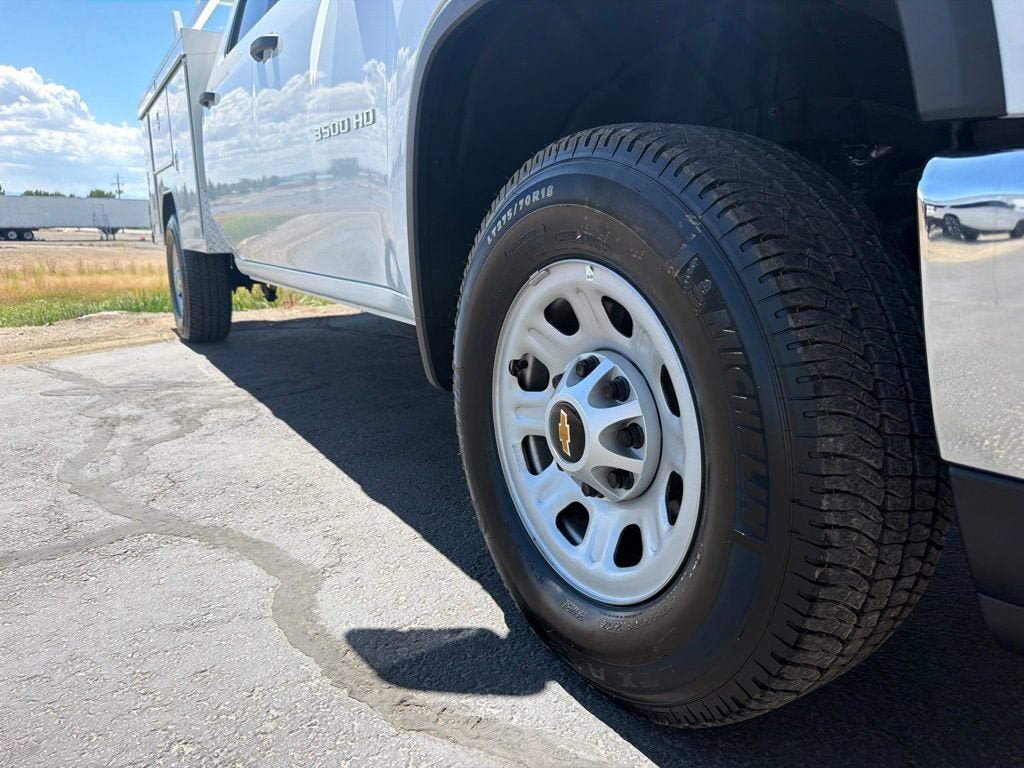 New 2026 Chevrolet Silverado 3500 W/T w/ WT Convenience Package AWD/4WD image 4