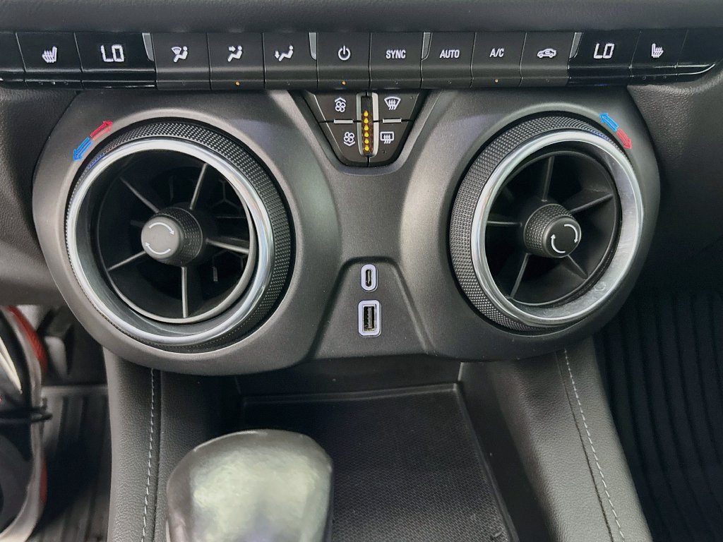 Certified 2020 Chevrolet Blazer LT FWD image 17