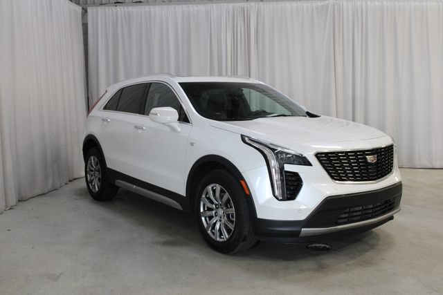 Used 2023 Cadillac XT4 Premium Luxury w/ Cold Weather Package FWD image 1