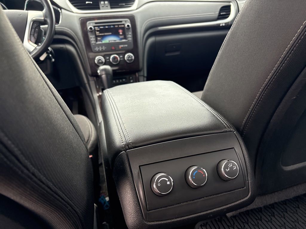 Used 2016 Chevrolet Traverse LT w/ Style and Technology Package AWD/4WD image 24