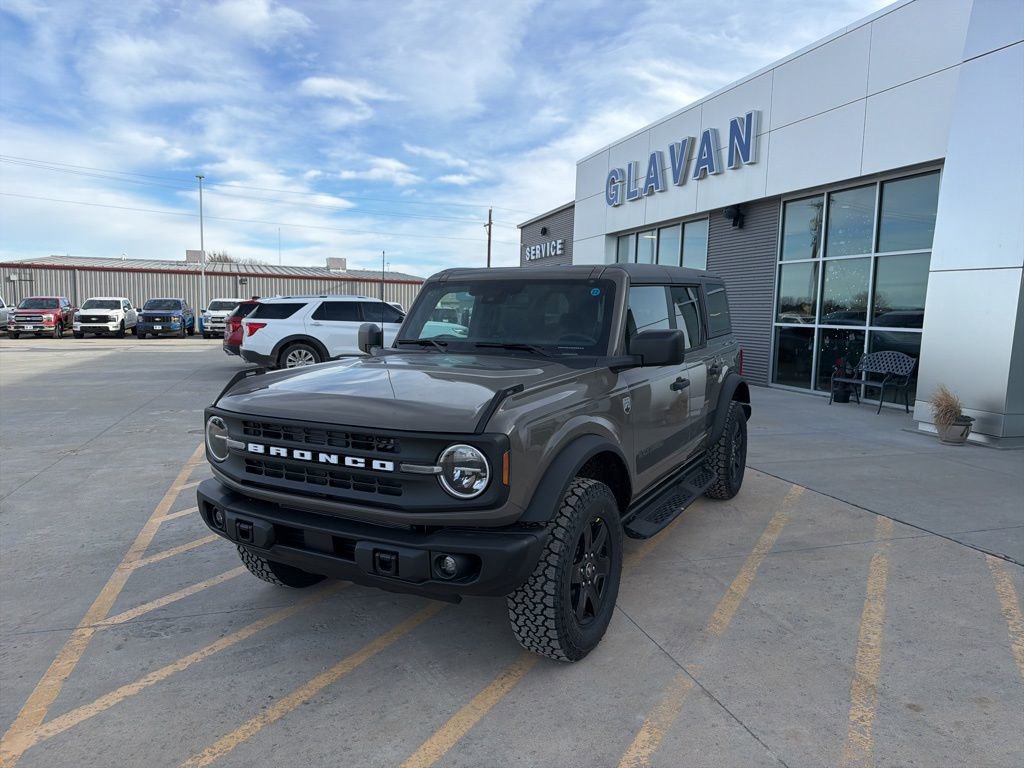 New 2025 Ford Bronco Big Bend w/ Black Diamond Package image 3