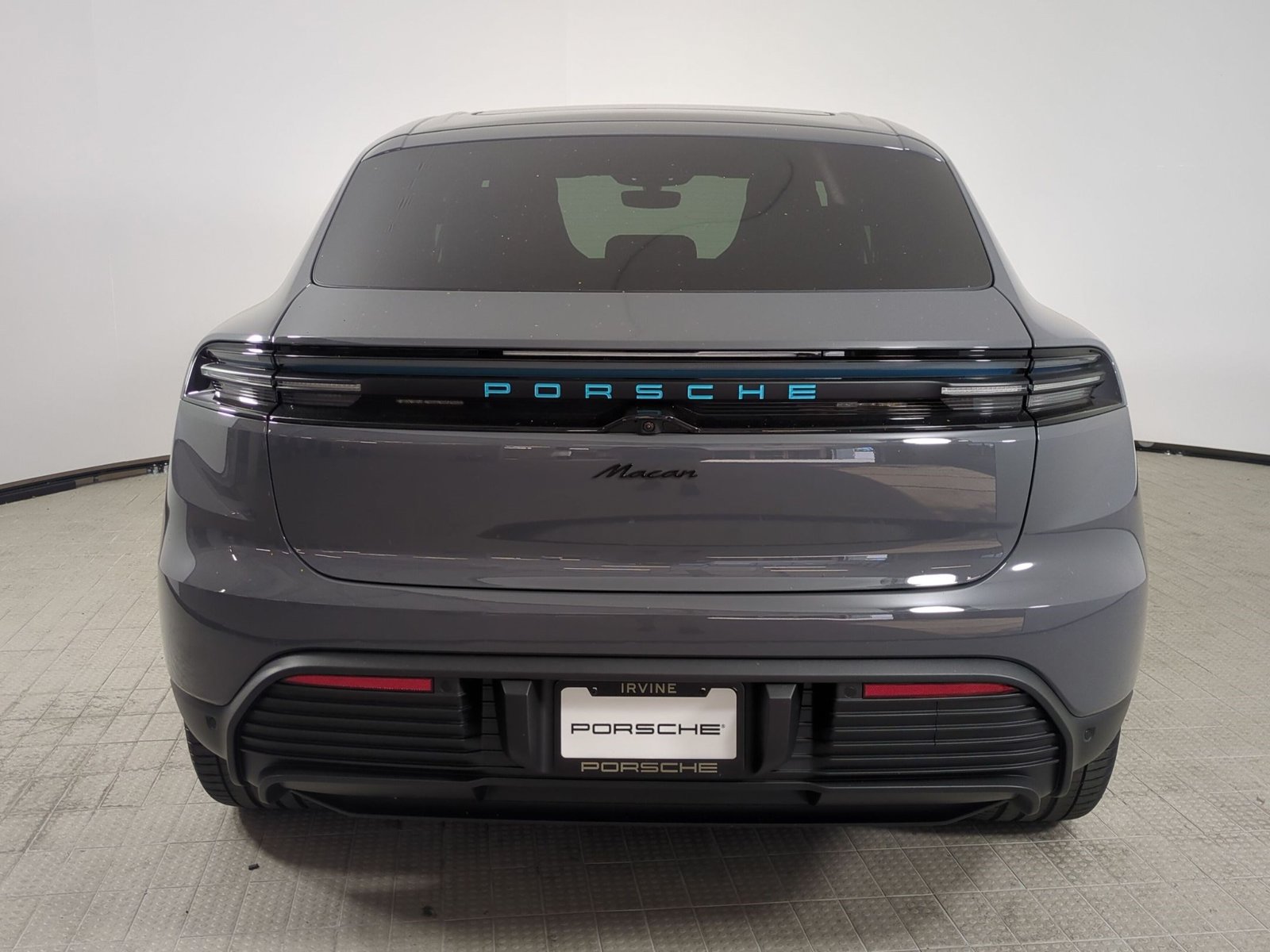 New 2026 Porsche Macan Electric RWD image 10
