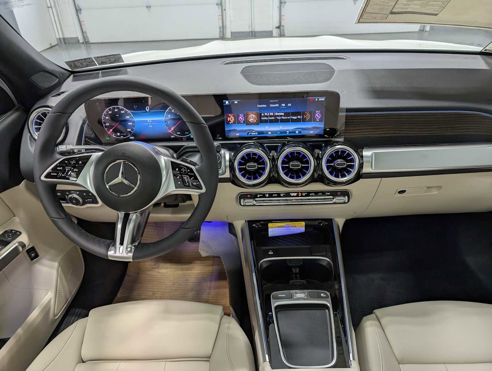 New 2026 Mercedes-Benz GLB 250 4MATIC image 16
