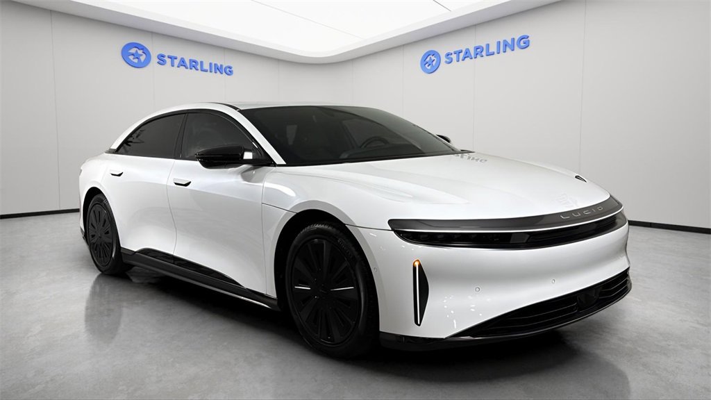 Used 2024 Lucid Air Pure image 13