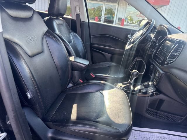 Used 2019 Jeep Compass Limited AWD/4WD image 12