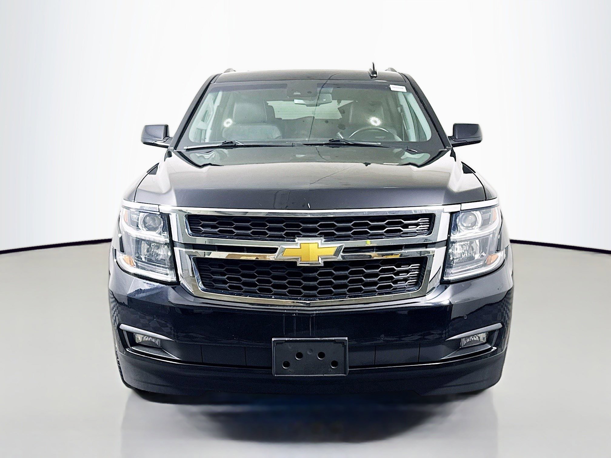 Used 2019 Chevrolet Tahoe LT image 2