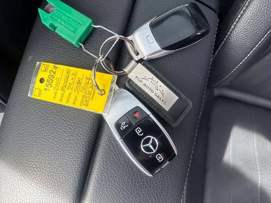 Used 2019 Mercedes-Benz E 300 4MATIC image 31