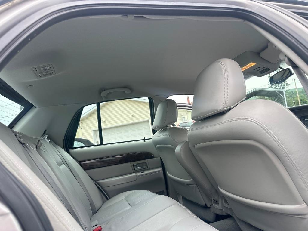 Used 2005 Mercury Grand Marquis LS RWD image 38