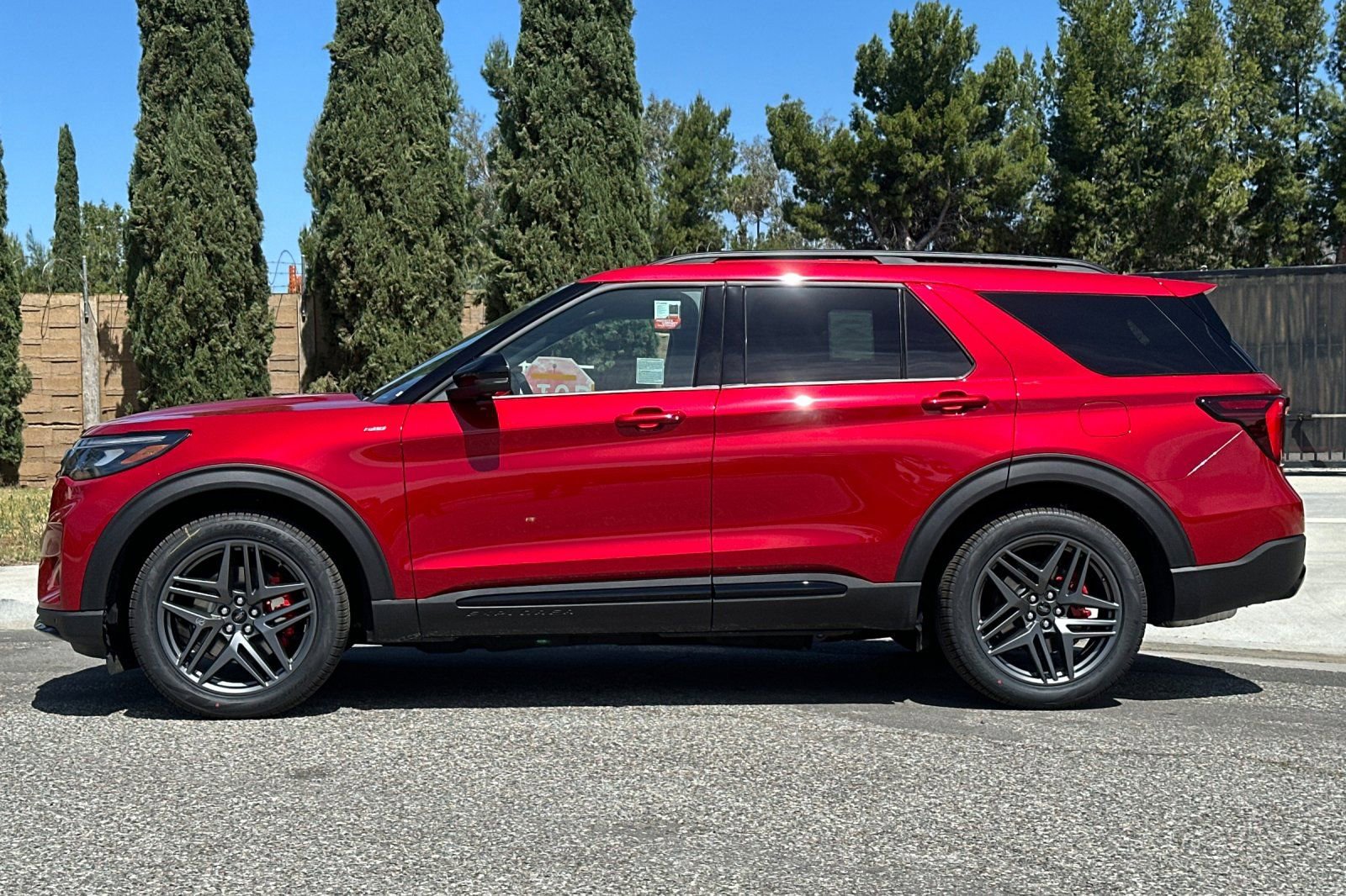 New 2026 Ford Explorer ST-Line RWD image 7