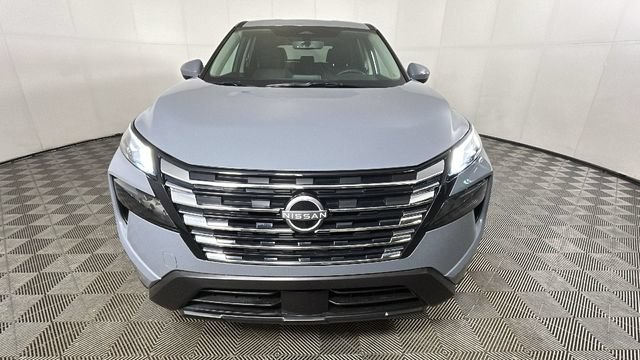 Certified 2026 Nissan Rogue SV w/ Cold Weather Package AWD/4WD image 8