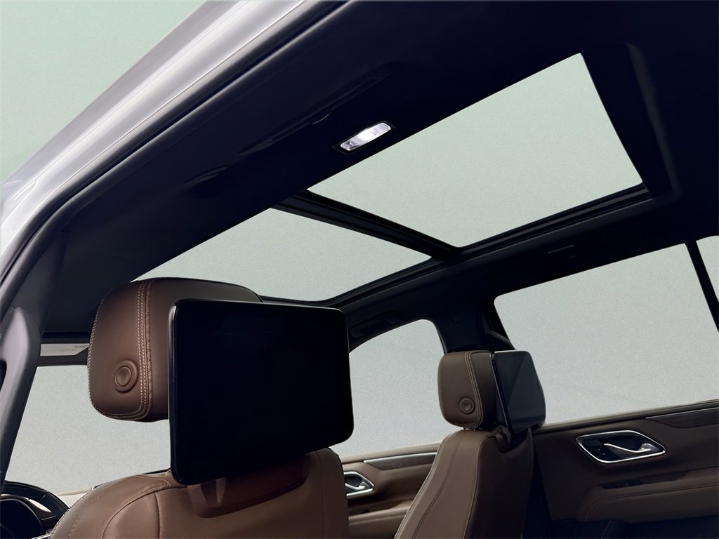 Used 2023 Chevrolet Tahoe High Country w/ Advanced Technology Package image 33