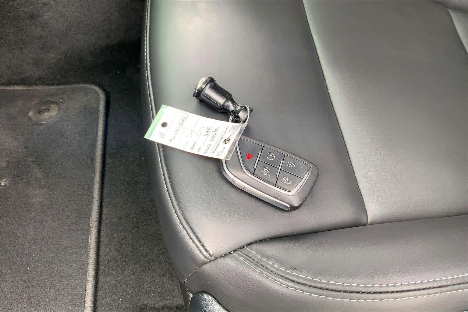 Used 2022 Cadillac CT4 Luxury w/ Sun And Sound Package RWD image 15