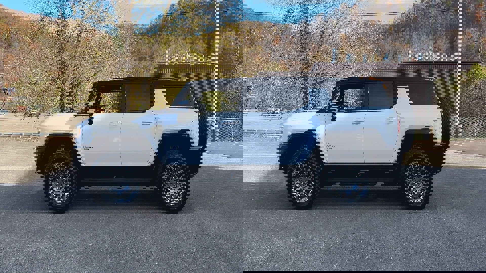 New 2025 GMC Hummer EV 3X image 48