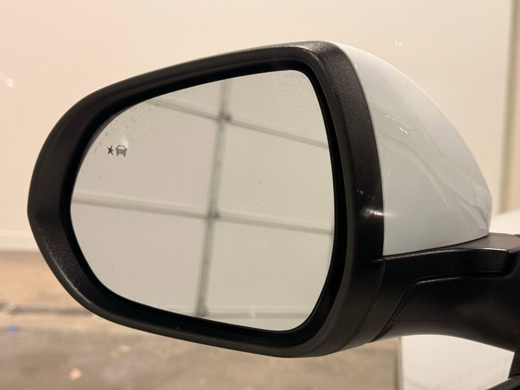 Used 2024 Buick Encore GX Sport Touring image 12