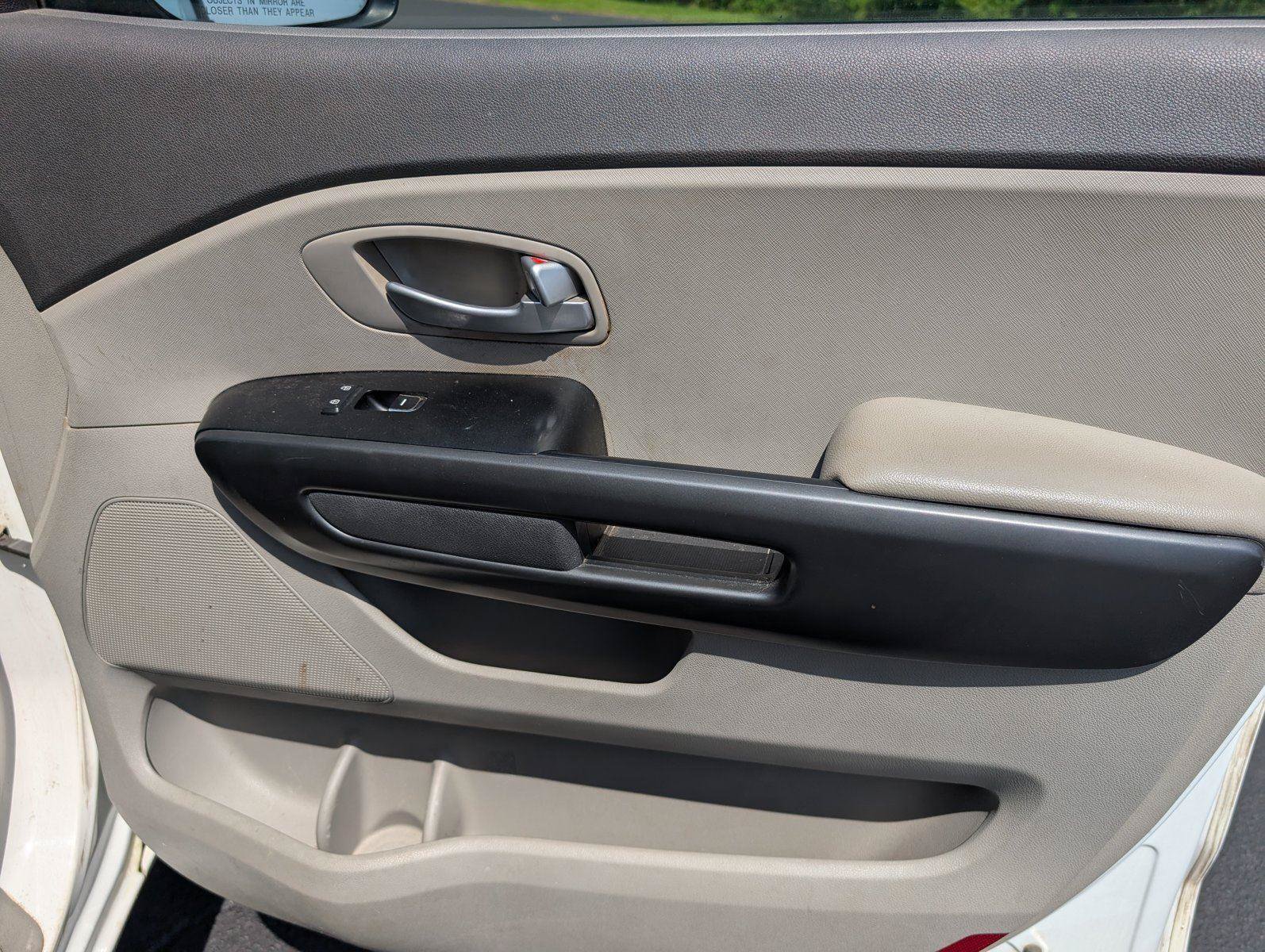 Used 2017 Kia Sedona LX FWD image 36