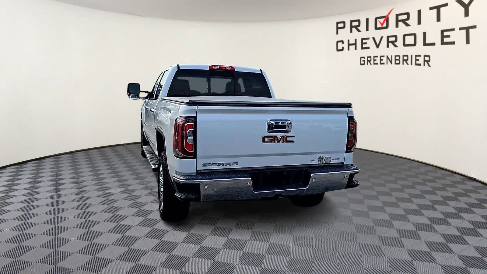 Used 2017 GMC Sierra 1500 SLT AWD/4WD image 7