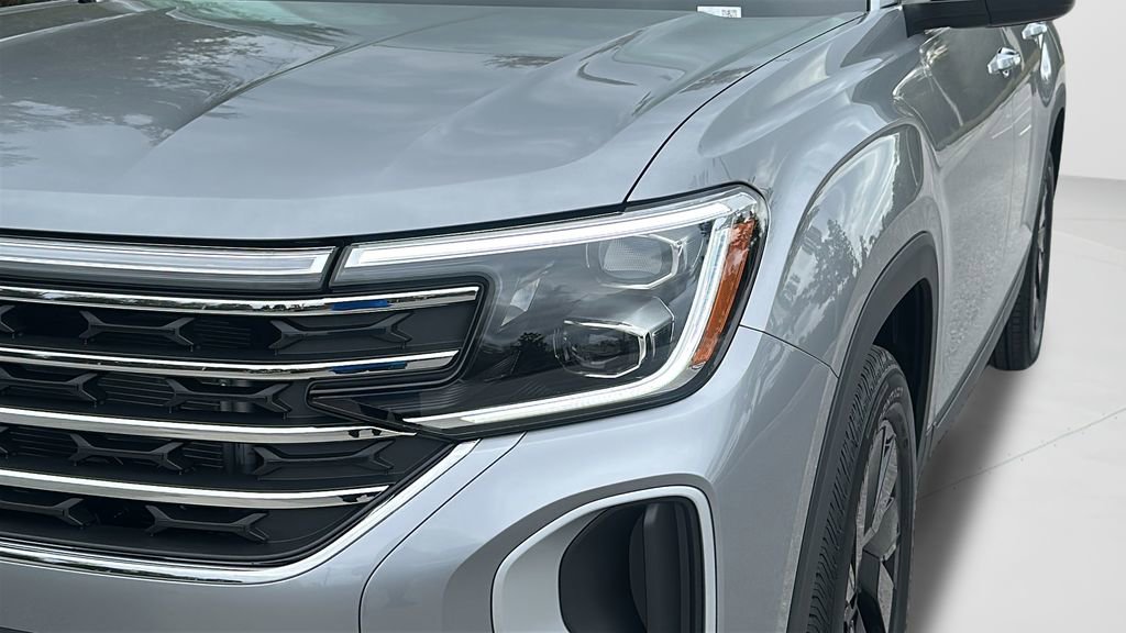 New 2026 Volkswagen Atlas SE image 9