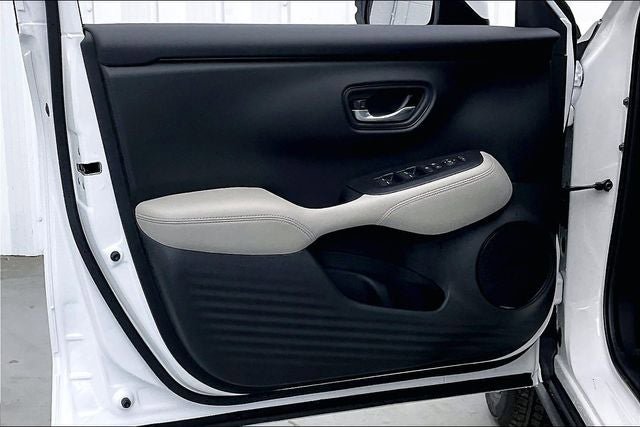 New 2026 Honda HR-V LX image 10