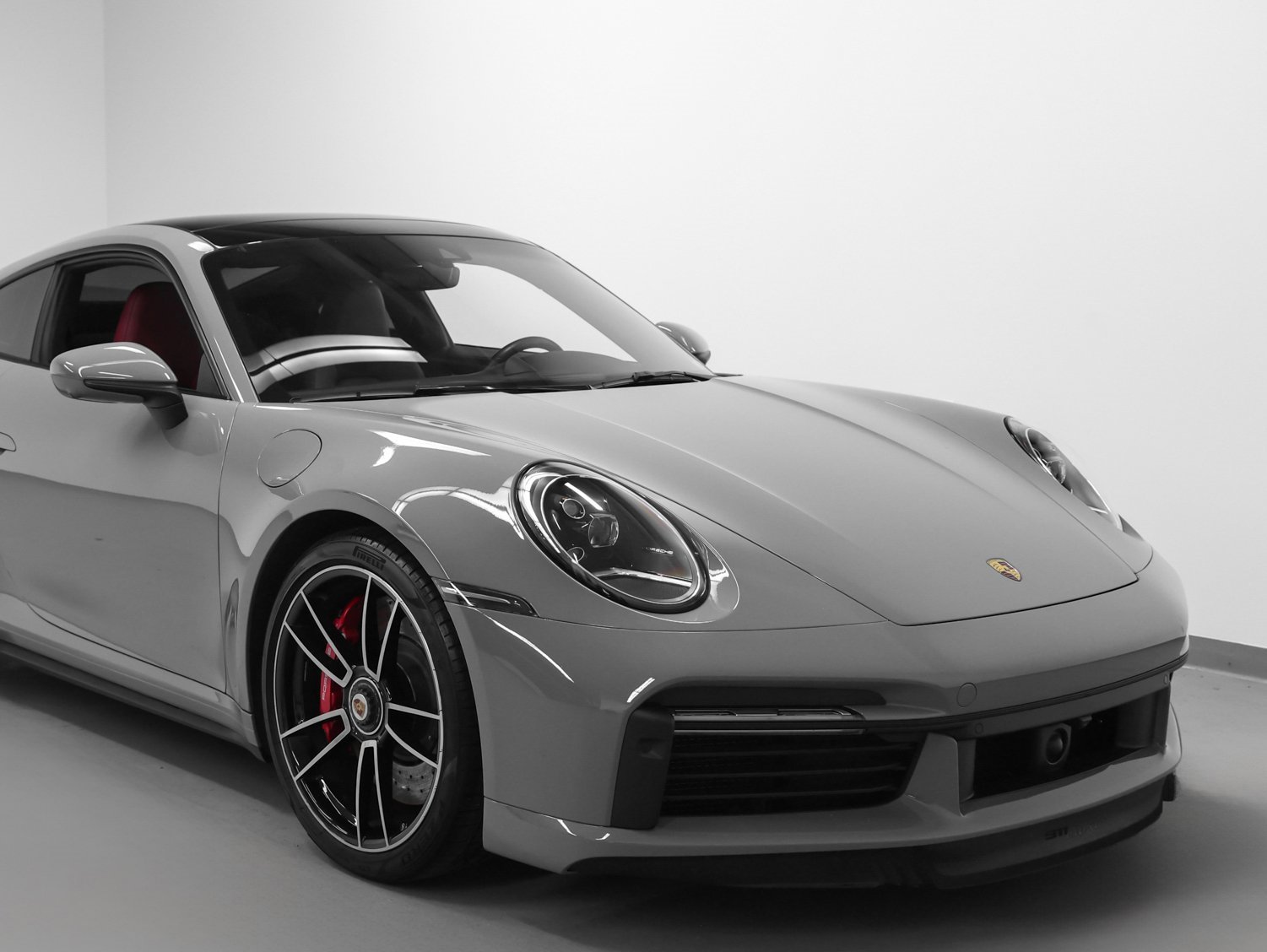 Used 2023 Porsche 911 Turbo image 9