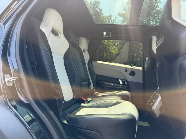 Used 2018 Land Rover Range Rover Sport SVR AWD/4WD image 14