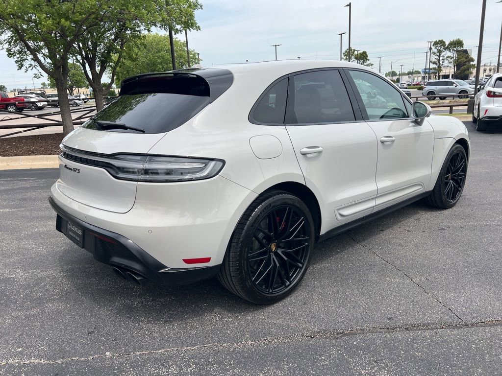 Used 2024 Porsche Macan GTS AWD/4WD image 3