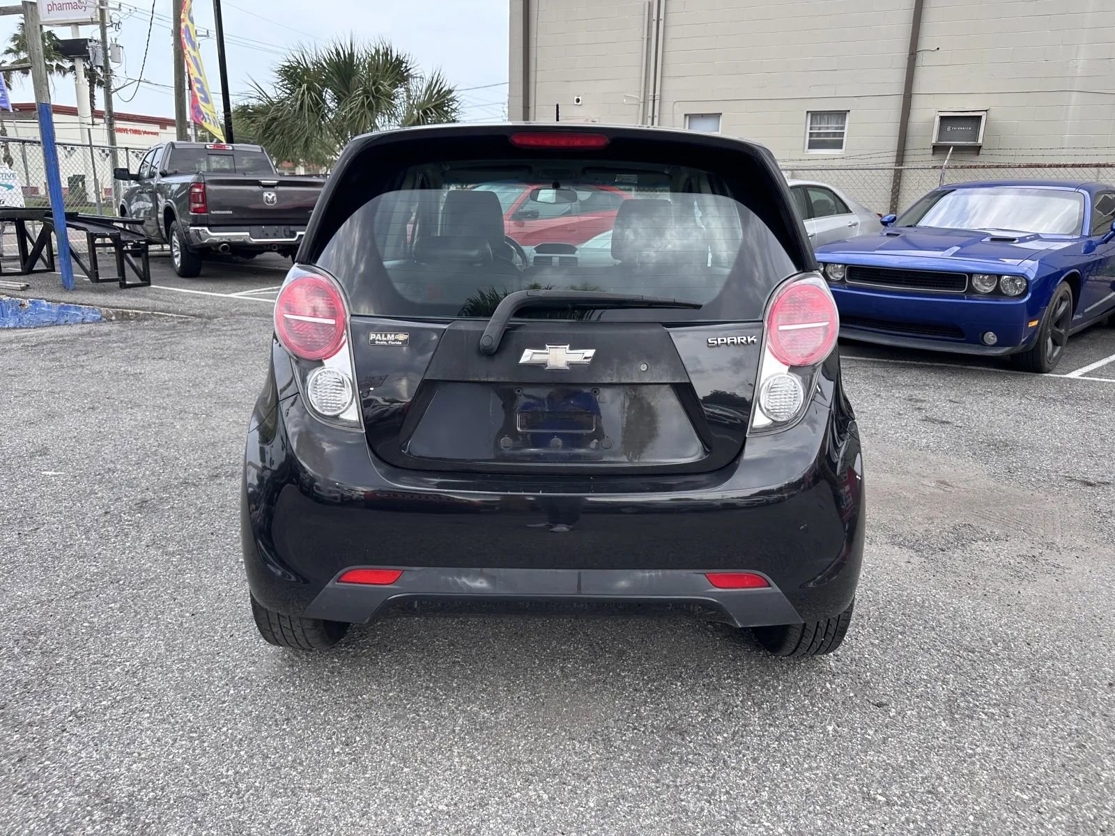 Used 2015 Chevrolet Spark LT FWD image 6