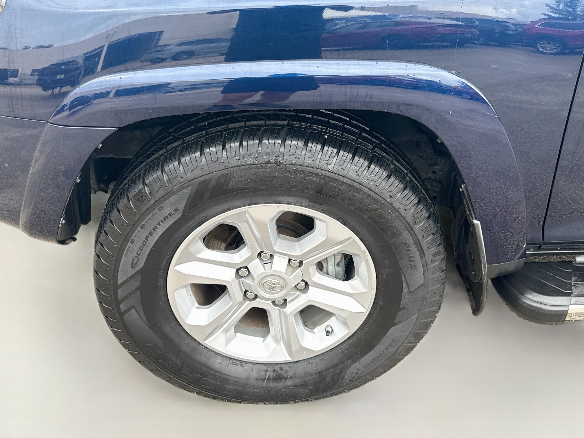 Used 2019 Toyota 4Runner SR5 RWD image 34