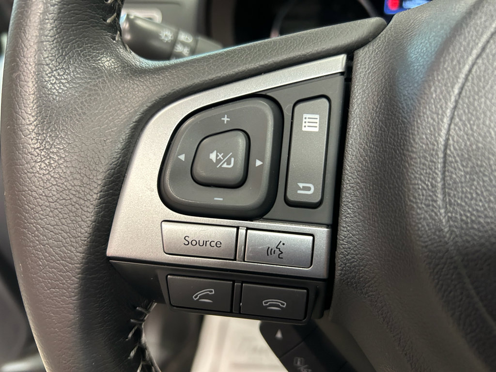 Used 2017 Subaru Forester 2.5i Limited AWD/4WD image 12