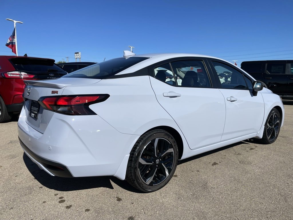 Used 2023 Nissan Versa SR w/ Electronics Package image 4