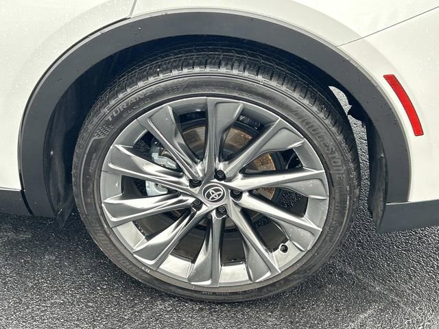 Used 2026 Toyota Crown Limited w/ Advanced Technology Package image 12