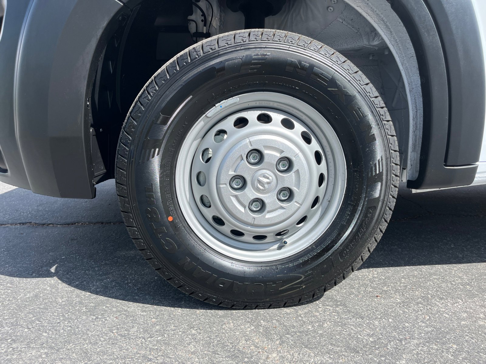 New 2026 RAM ProMaster 2500 w/ Convenience Group image 10