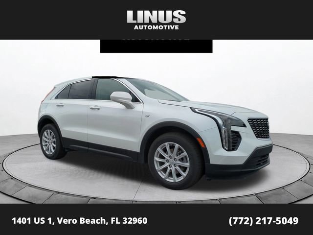 Used 2023 Cadillac XT4 Luxury w/ Cold Weather Package