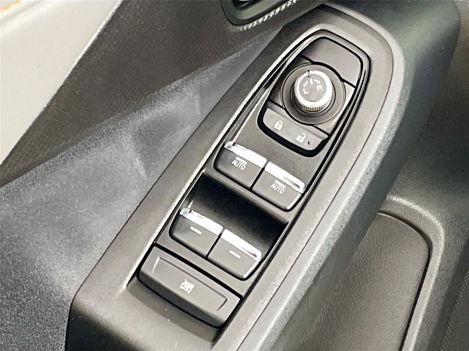 Used 2024 Subaru Crosstrek 2.5i Limited image 21