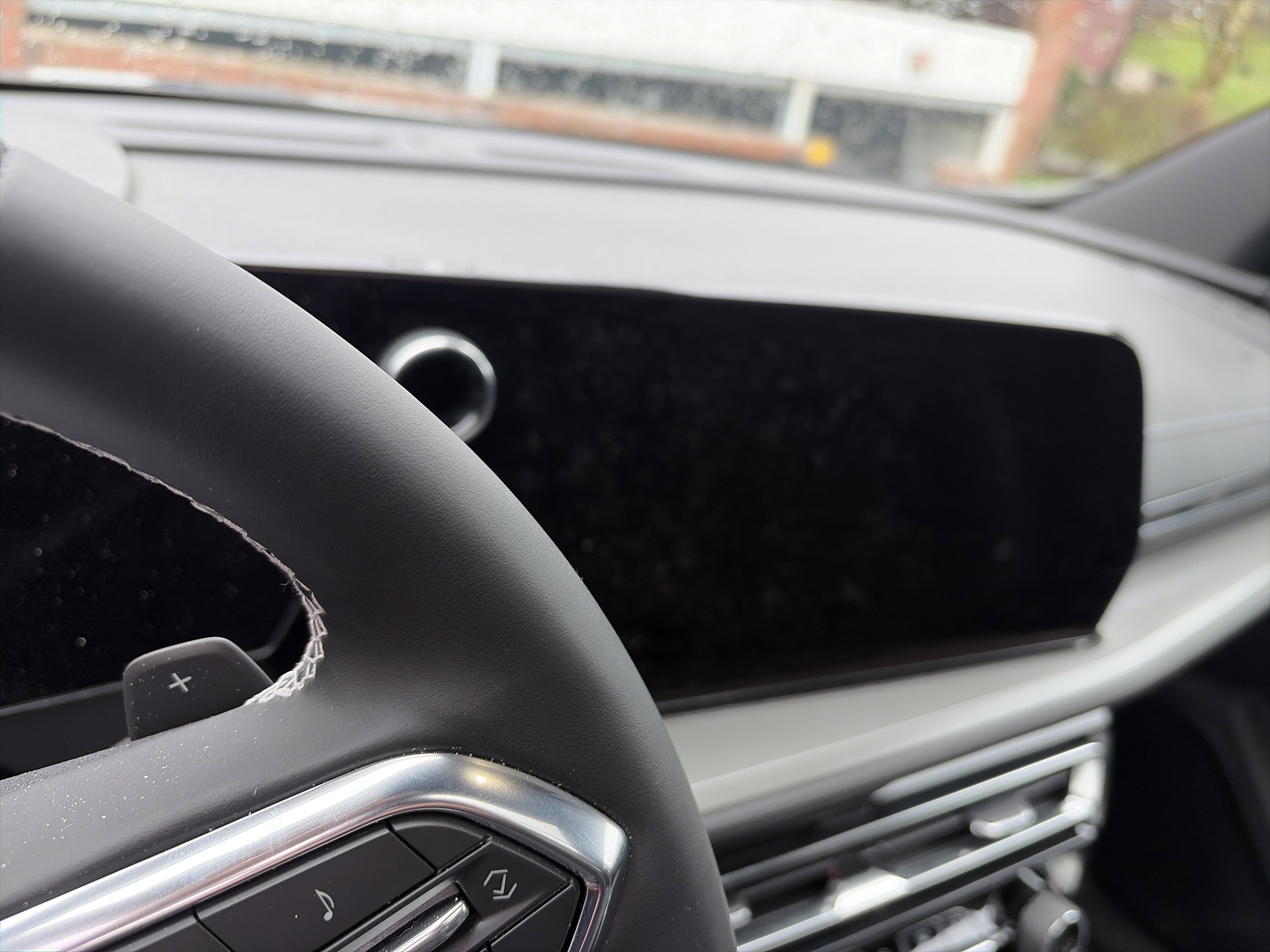 Certified 2025 Chevrolet Traverse LT w/ Sun and Wheel Package image 10