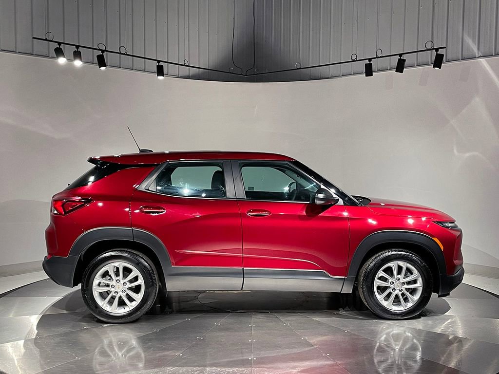 Used 2024 Chevrolet TrailBlazer LS image 10
