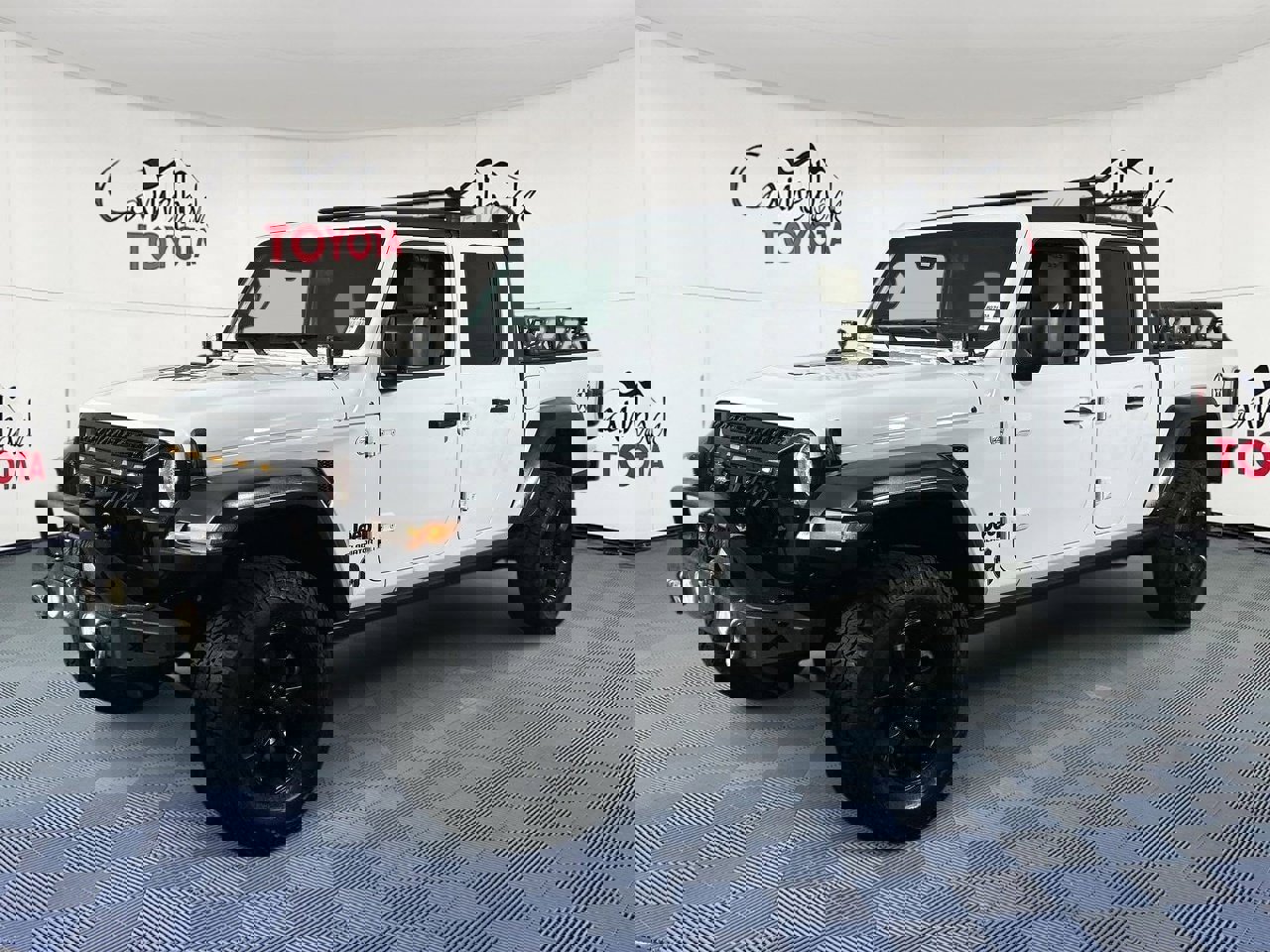 Used 2020 Jeep Gladiator Sport w/ Quick Order Package 24S image 4