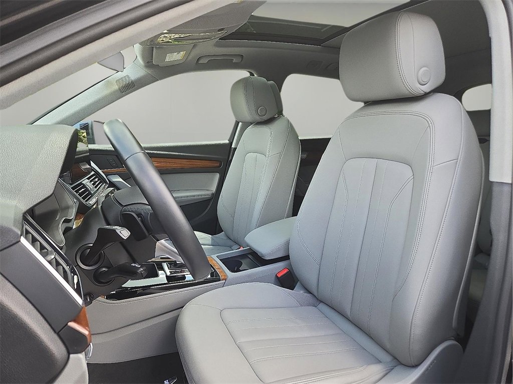 Used 2023 Audi Q5 2.0T Premium Plus image 15